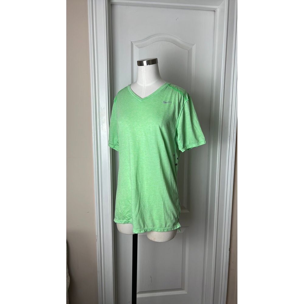 Nike T-shirt